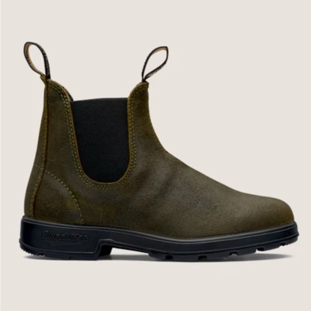 Olive green suede Blundstone
